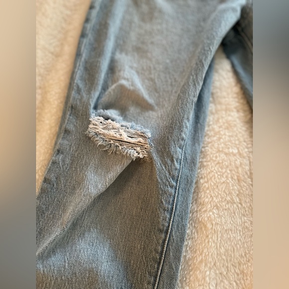 Madewell high rise Jean - Picture 7 of 8